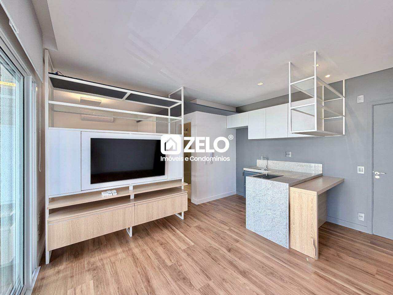 Apartamento em Cambuí, Campinas - SP | Zelo Imóveis: Sala e cozinha integradas