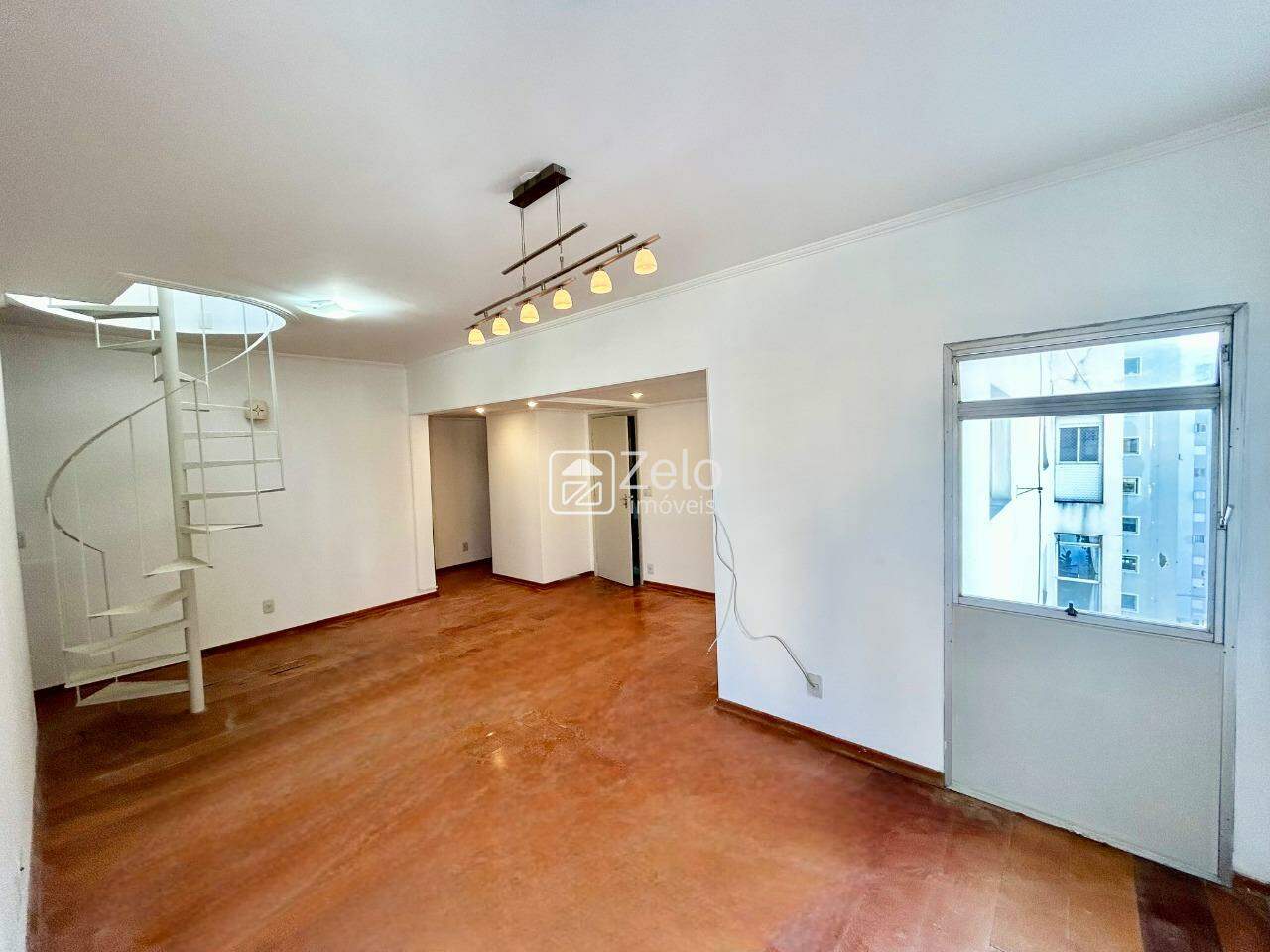 Apartamento em Centro, Campinas - SP | Zelo Imóveis: Sala de estar