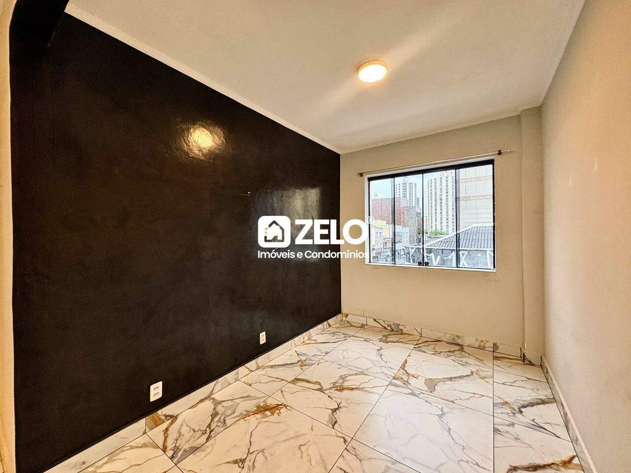 Apartamento em Centro, Campinas - SP | Zelo Imóveis: Sala de estar