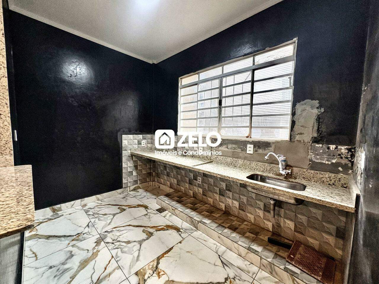Apartamento em Centro, Campinas - SP | Zelo Imóveis: Cozinha