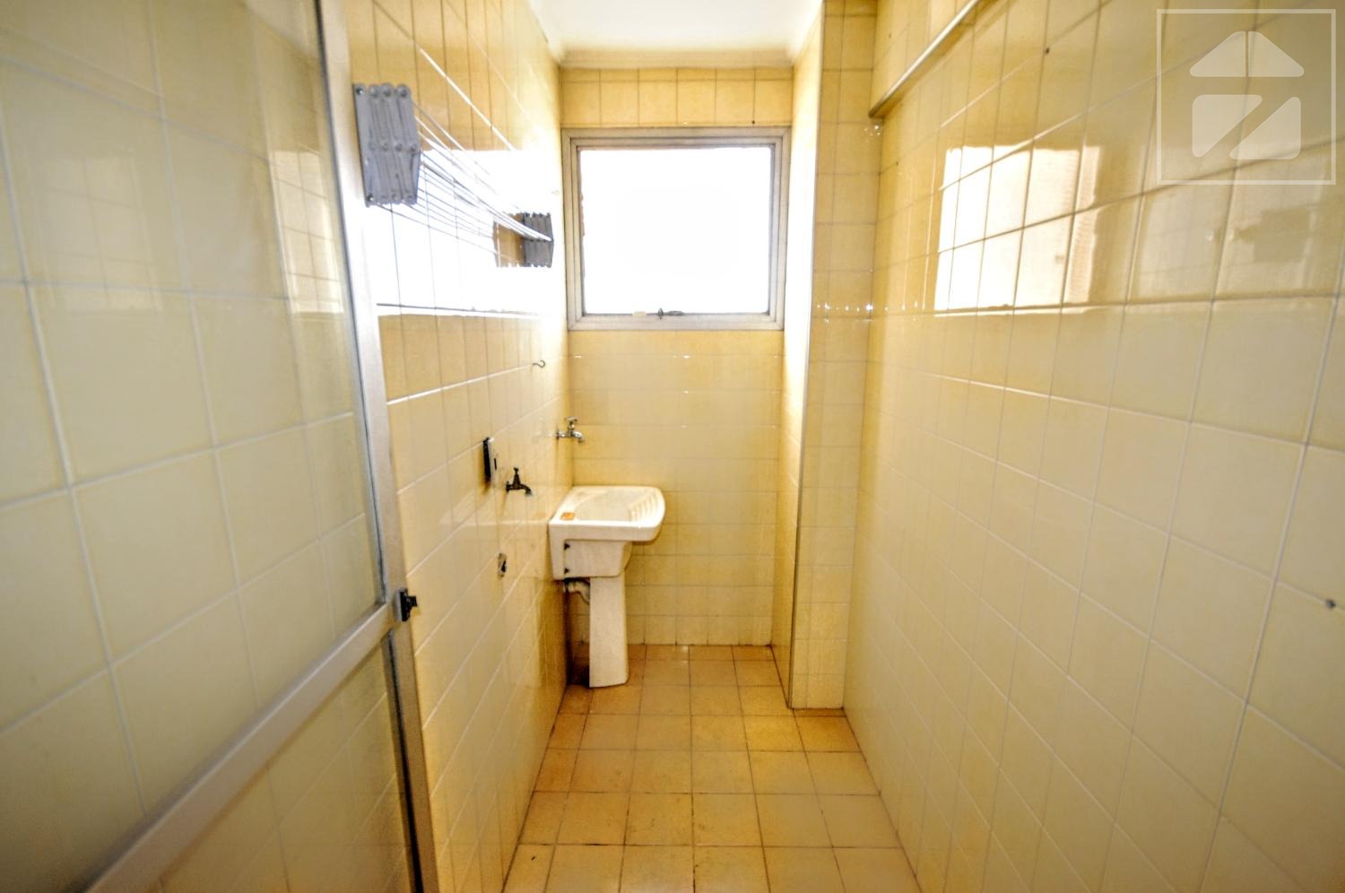 Kitnet em Botafogo, Campinas - SP | Zelo Imóveis: 