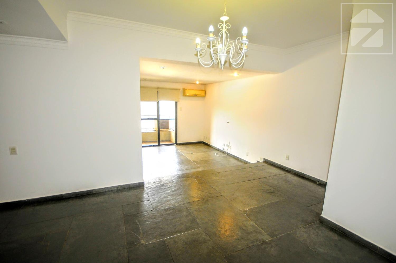 Apartamento em Cambuí, Campinas - SP | Zelo Imóveis: 