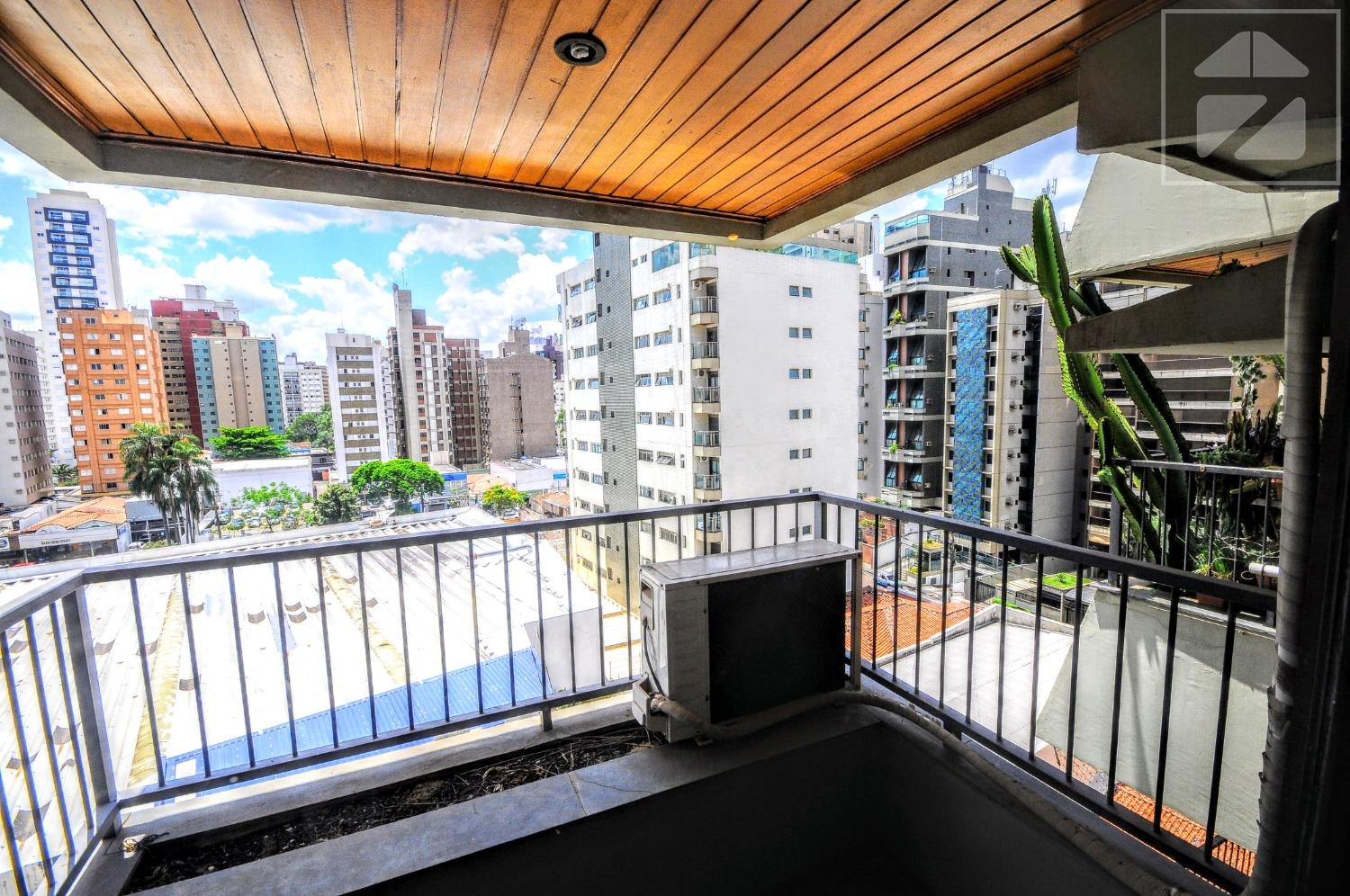 Apartamento em Cambuí, Campinas - SP | Zelo Imóveis: 