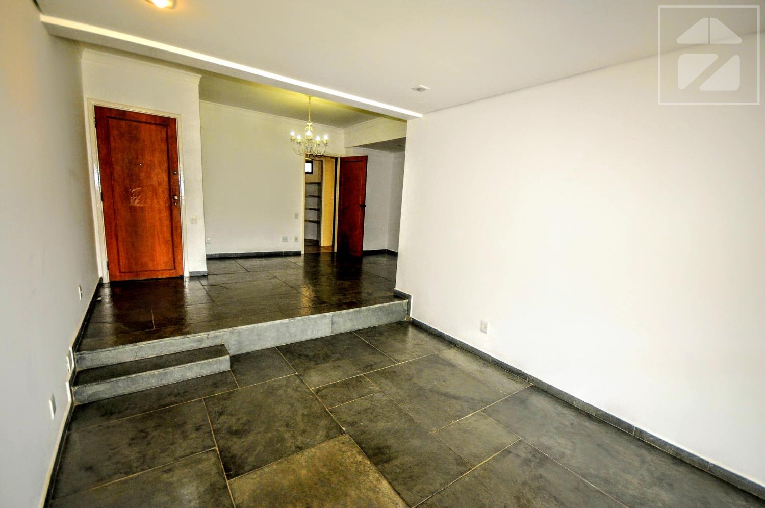 Apartamento em Cambuí, Campinas - SP | Zelo Imóveis: 