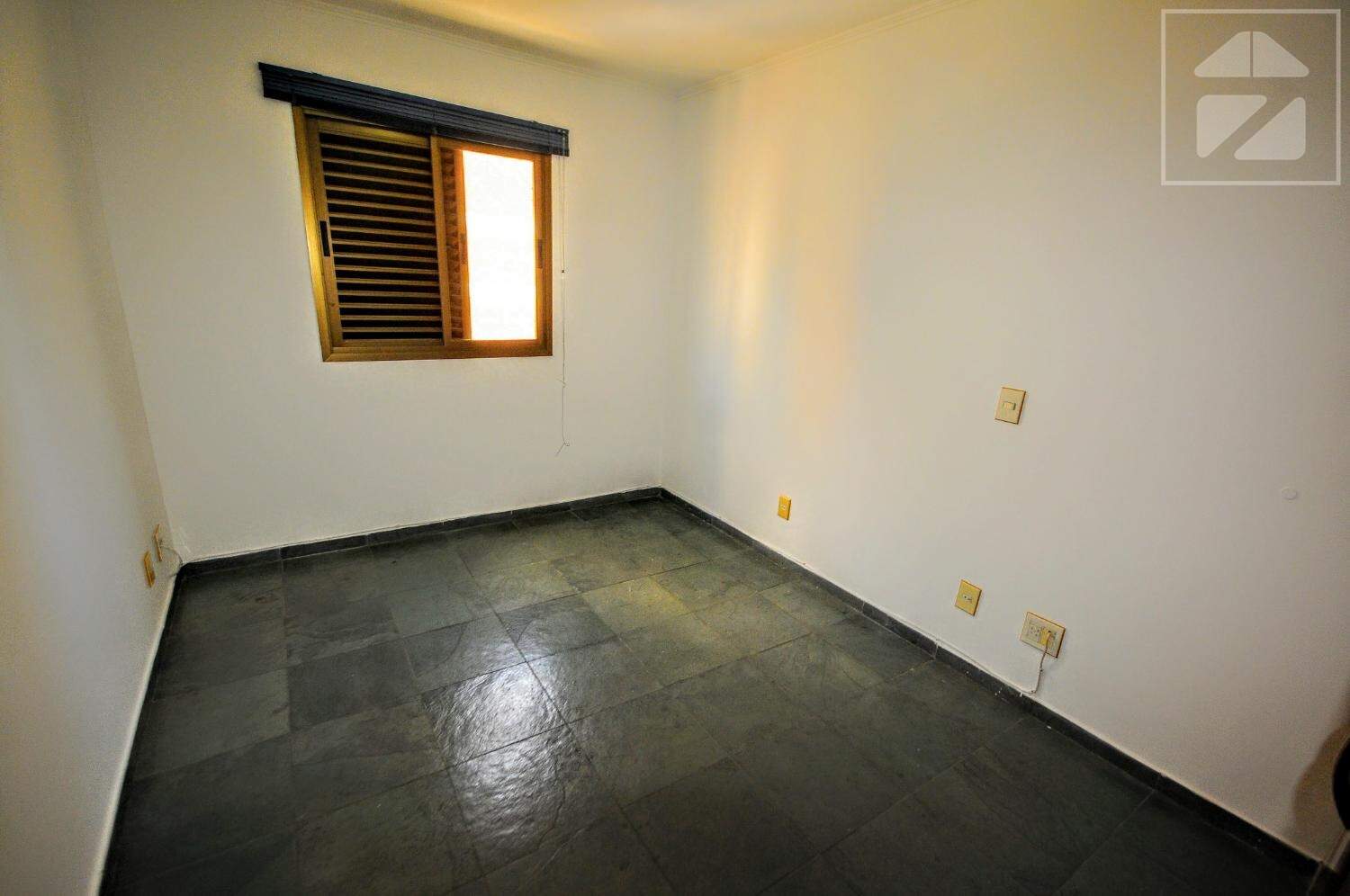 Apartamento em Cambuí, Campinas - SP | Zelo Imóveis: 