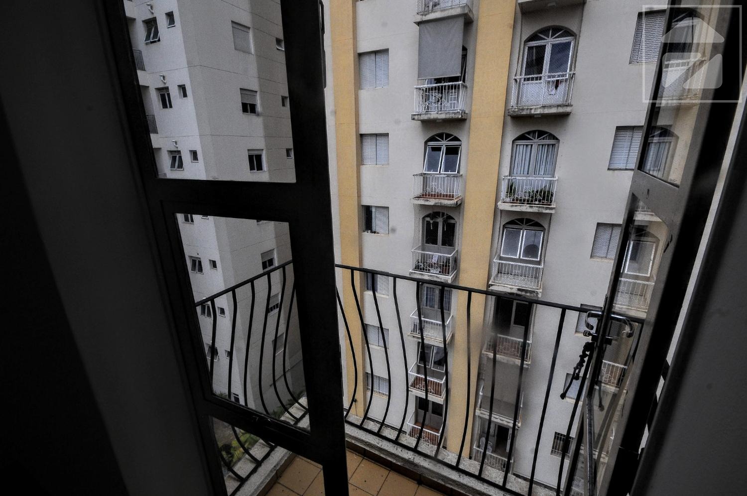 Apartamento em Cambuí, Campinas - SP | Zelo Imóveis: 