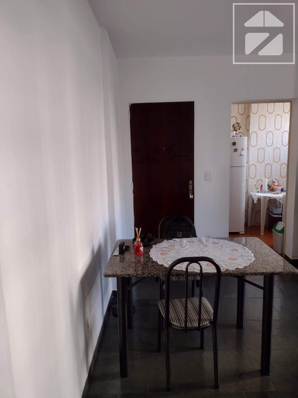 Apartamento em Centro, Campinas - SP | Zelo Imóveis: Sala de estar/jantar