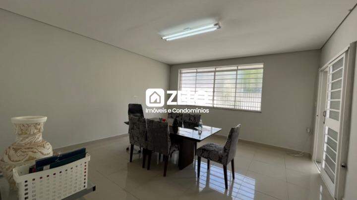 Casa em Vila Lemos, Campinas - SP | Zelo Imóveis: 