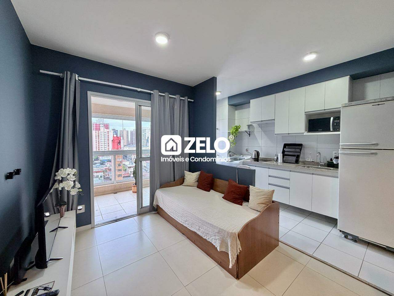 Apartamento em Centro, Campinas - SP | Zelo Imóveis: Sala e cozinha integradas