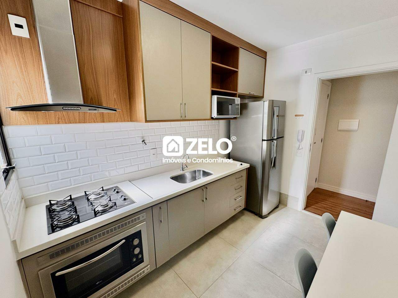 Apartamento em Centro, Campinas - SP | Zelo Imóveis: Cozinha