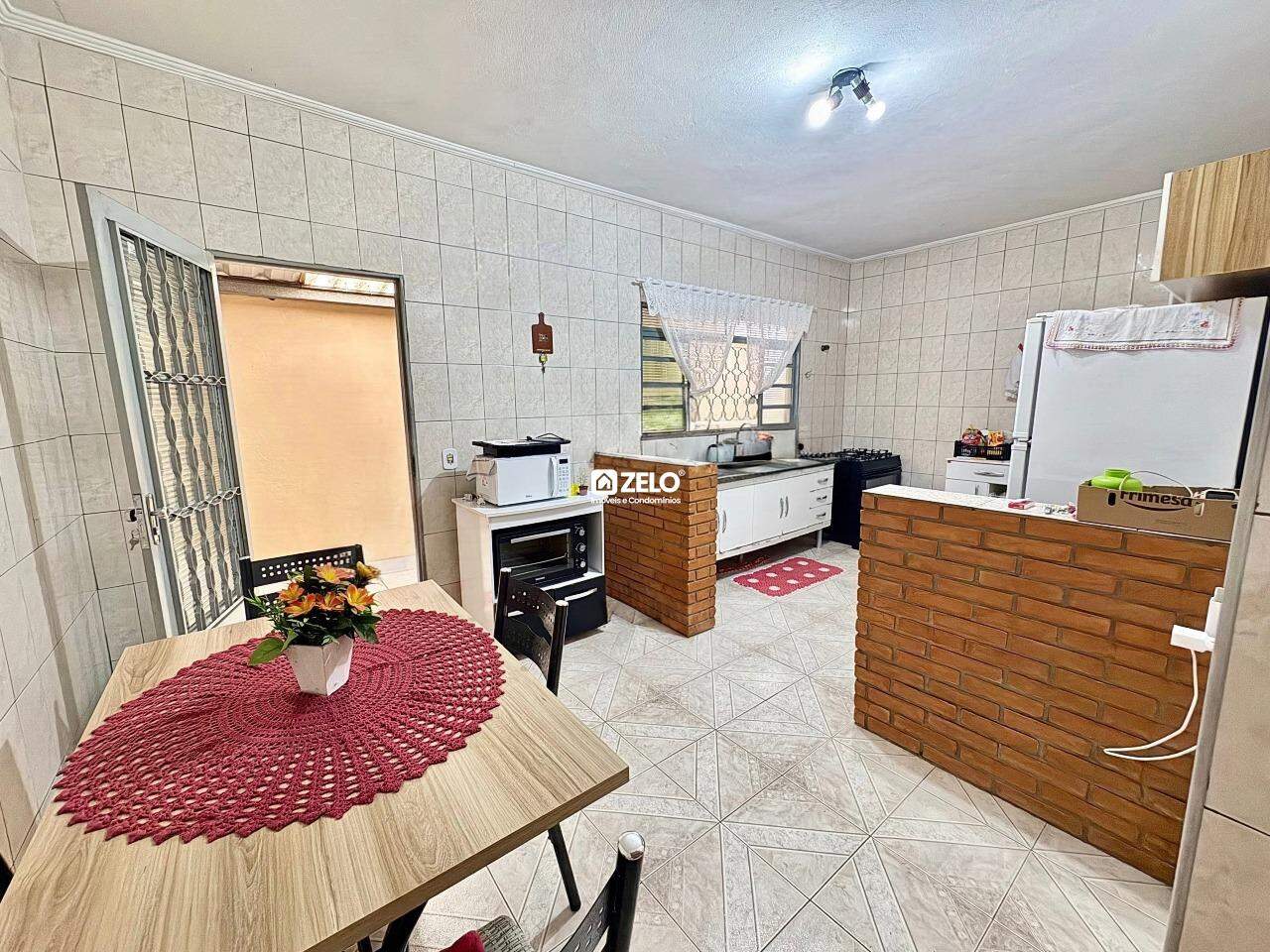 Casa em Jardim Capivari, Campinas - SP | Zelo Imóveis: Cozinha