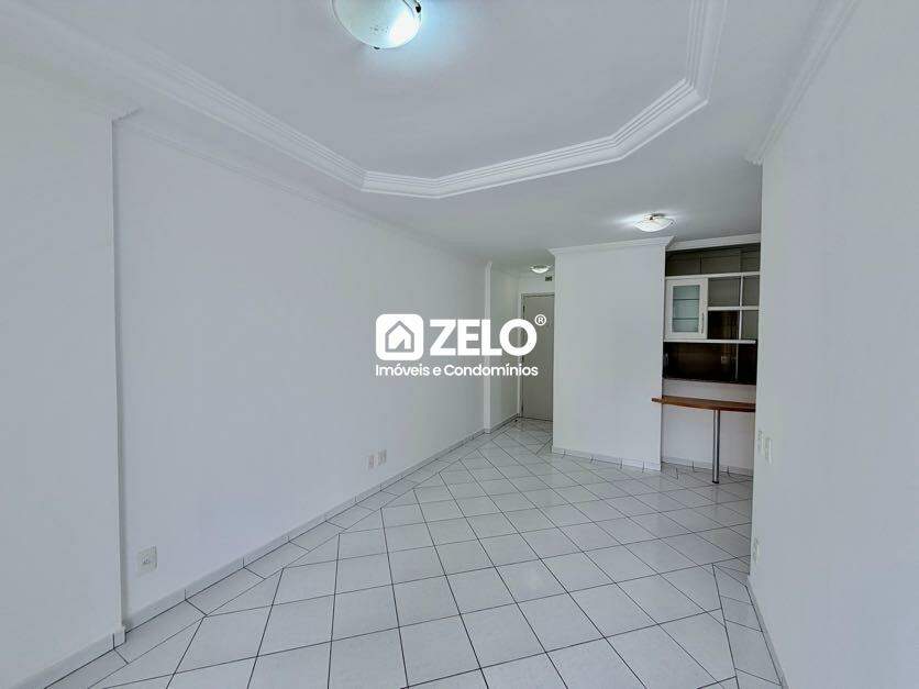 Apartamento em Cambuí, Campinas - SP | Zelo Imóveis: Sala de estar