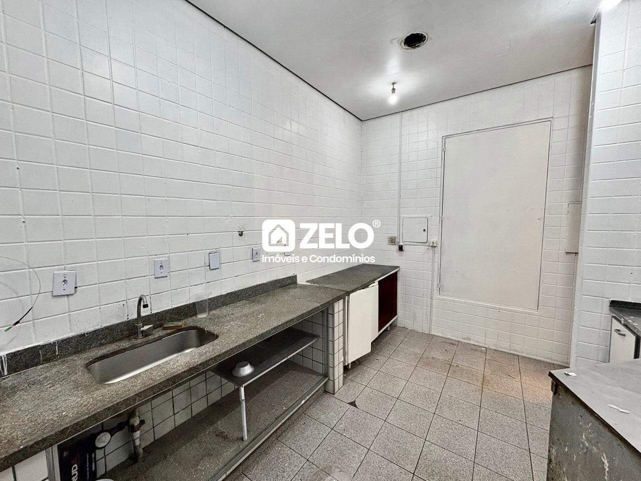 Sala em Centro, Campinas - SP | Zelo Imóveis: Cozinha industrial