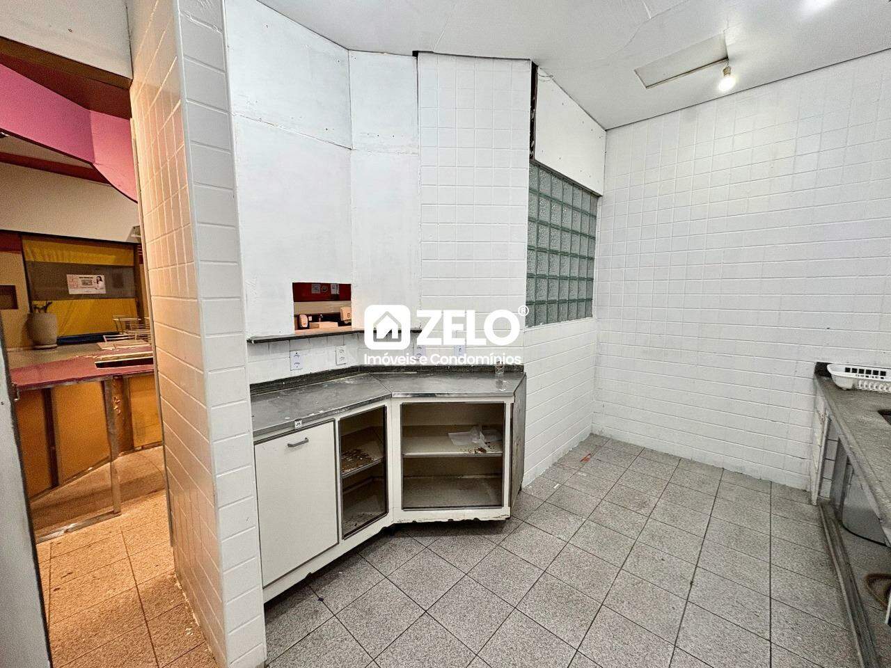 Sala em Centro, Campinas - SP | Zelo Imóveis: Cozinha industrial