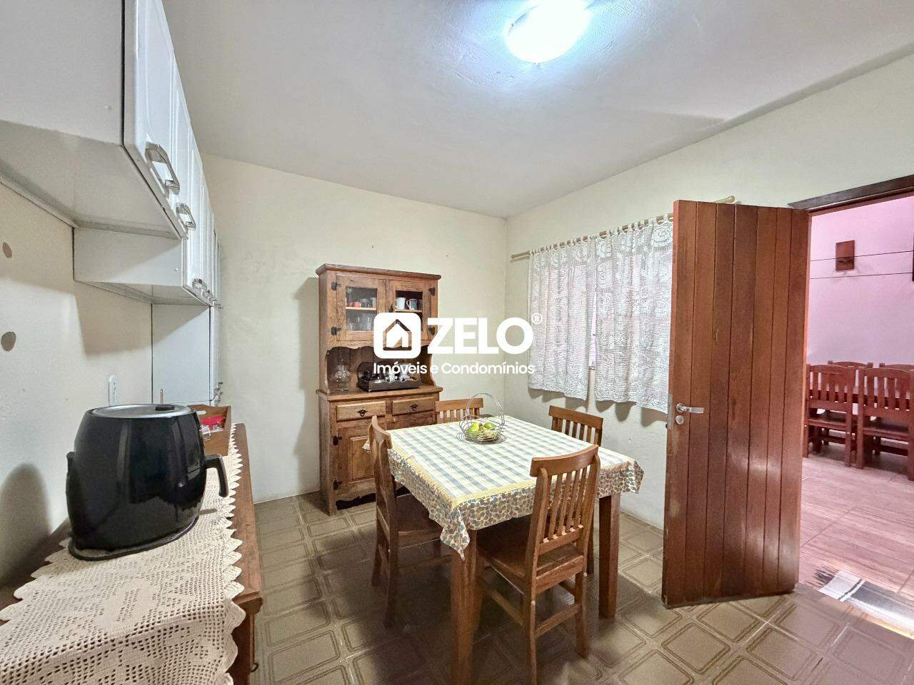 Casa em Vila Miguel Vicente Cury, Campinas - SP | Zelo Imóveis: Sala de jantar