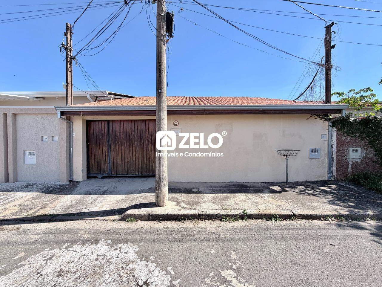 Casa em Vila Miguel Vicente Cury, Campinas - SP | Zelo Imóveis: Fachada da casa