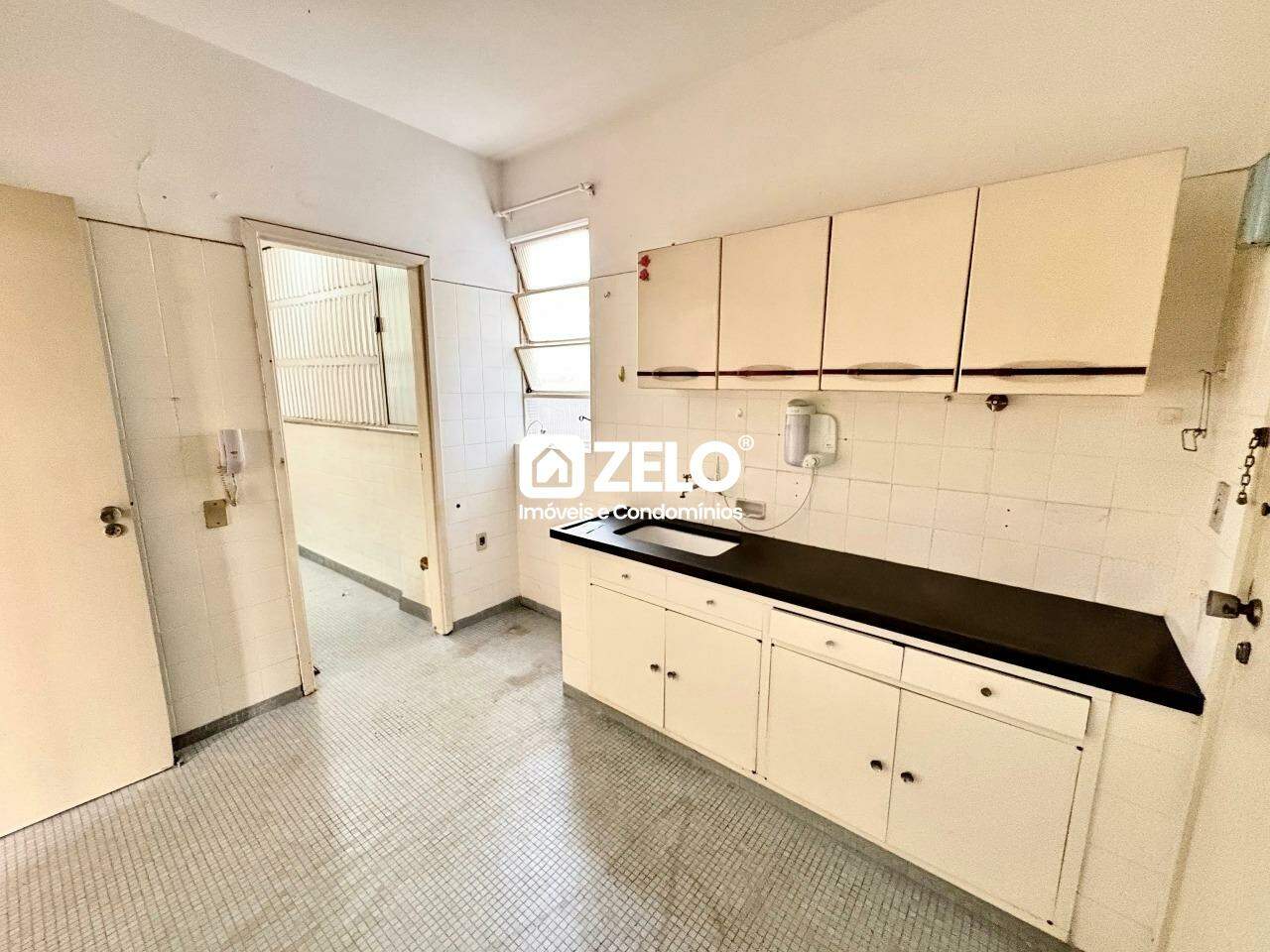 Apartamento em Centro, Campinas - SP | Zelo Imóveis: Cozinha