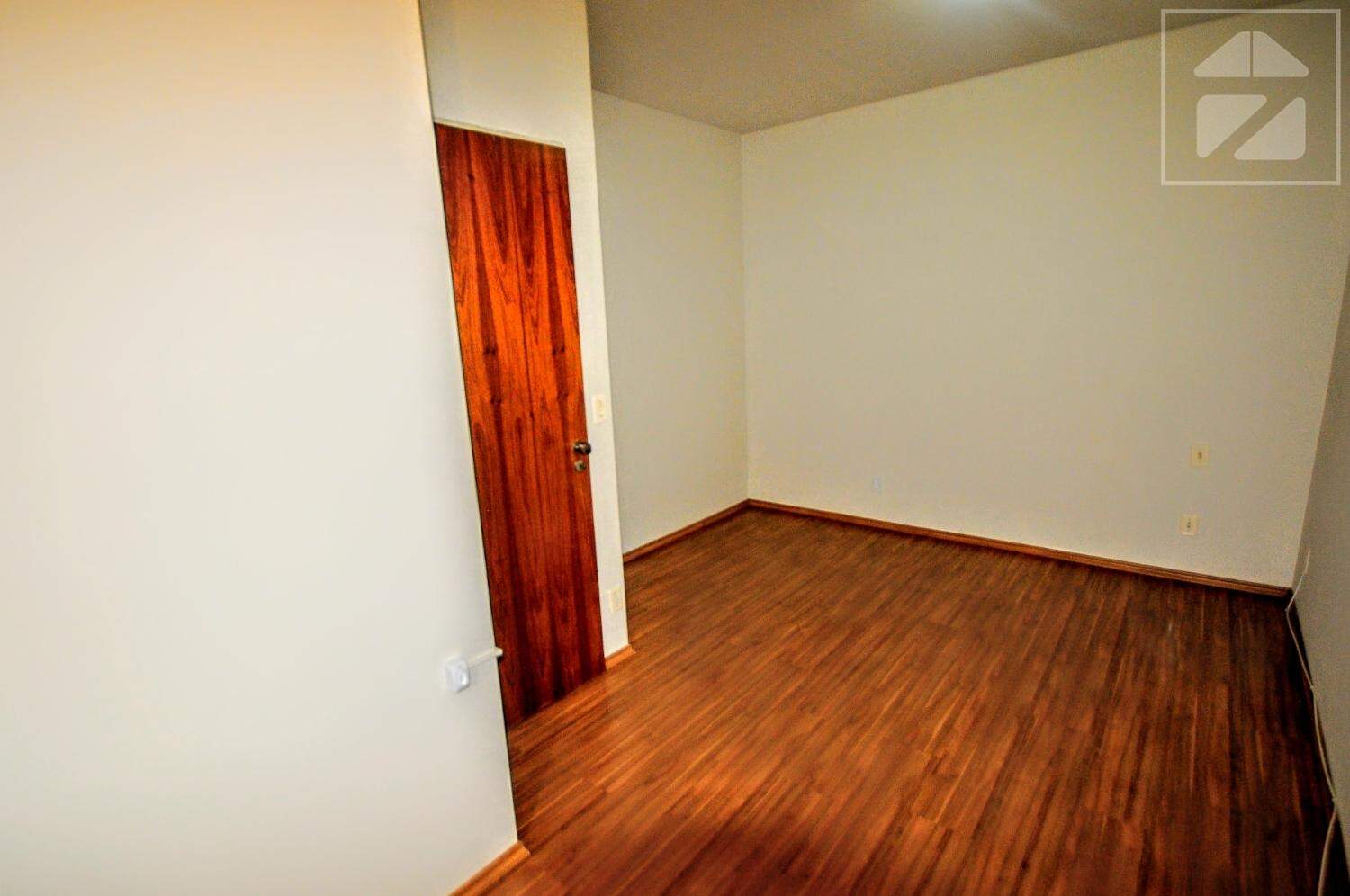 Apartamento em Centro, Campinas - SP | Zelo Imóveis: Dormitório