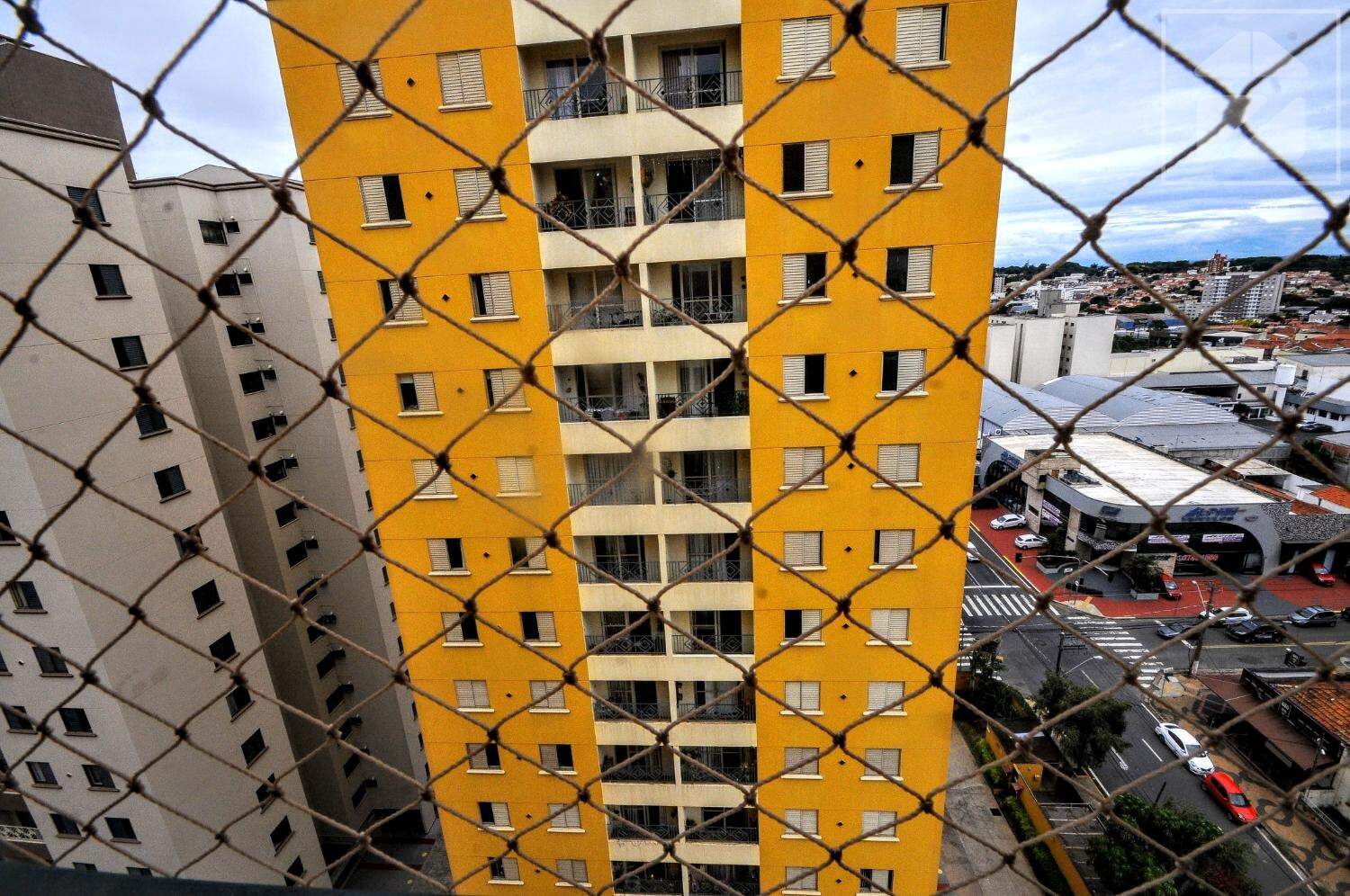 Apartamento em Vila Nova, Campinas - SP | Zelo Imóveis: Varanda com vista
