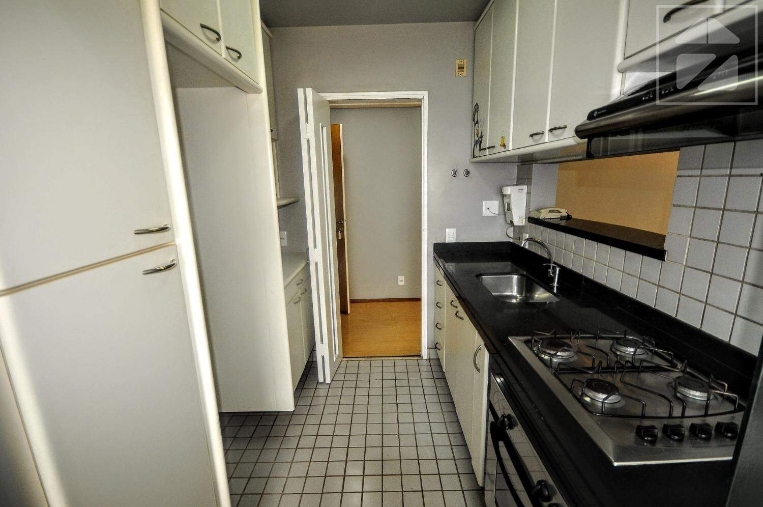 Apartamento em Vila Nova, Campinas - SP | Zelo Imóveis: Cozinha