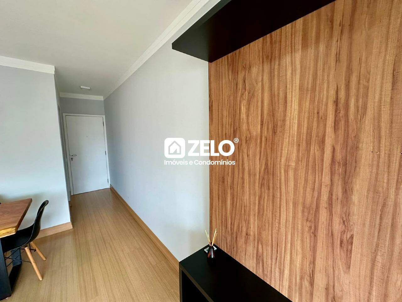Apartamento em Centro, Campinas - SP | Zelo Imóveis: Sala de estar