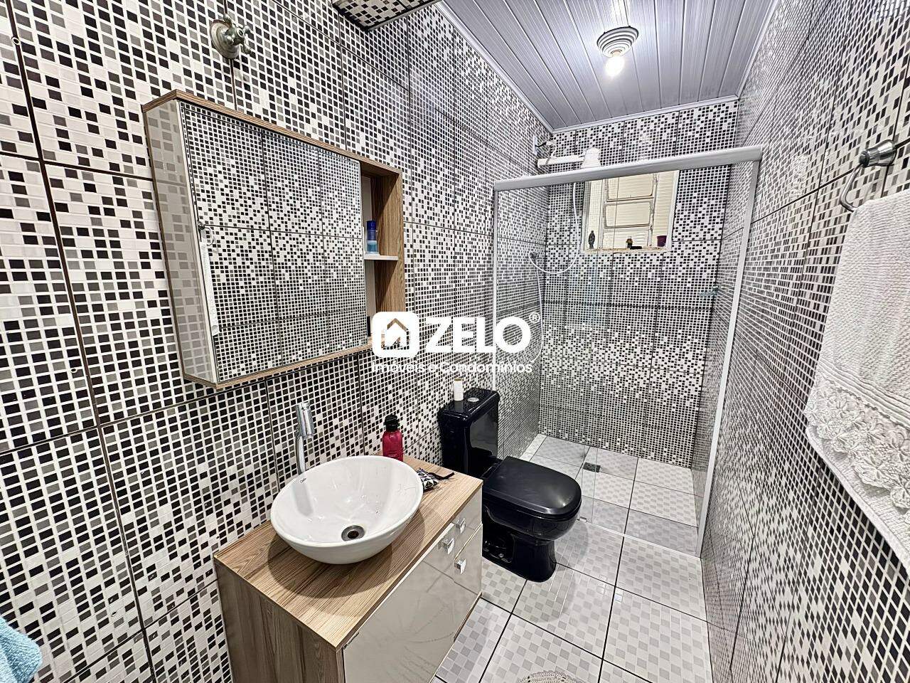 Casa em Vila Trinta e Um de Março, Campinas - SP | Zelo Imóveis: Banheiro
