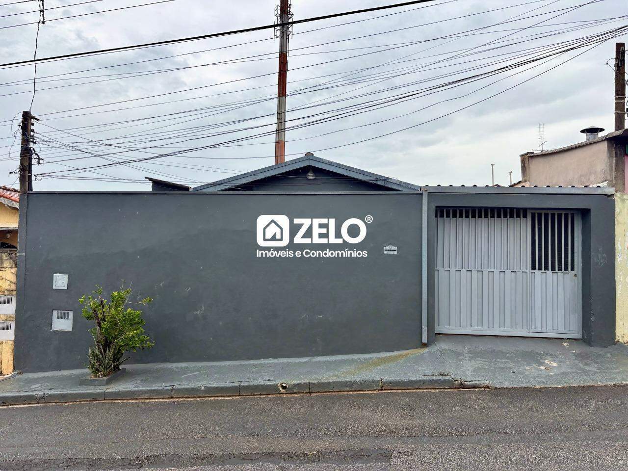 Casa em Vila Trinta e Um de Março, Campinas - SP | Zelo Imóveis: Fachada