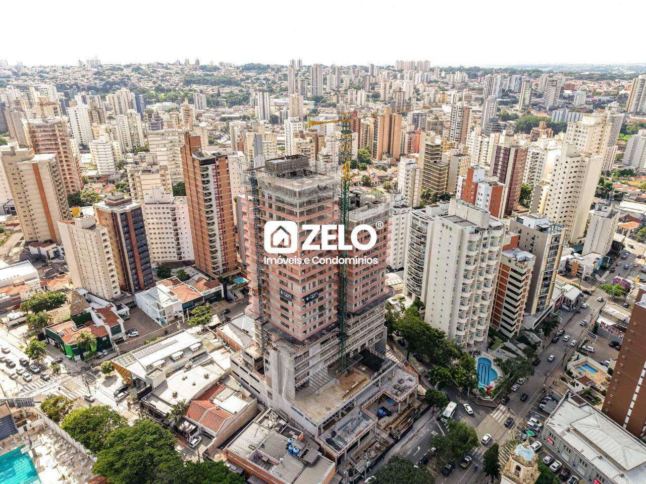 Apartamento em Cambuí, Campinas - SP | Zelo Imóveis: Vista aérea - obra em andamento