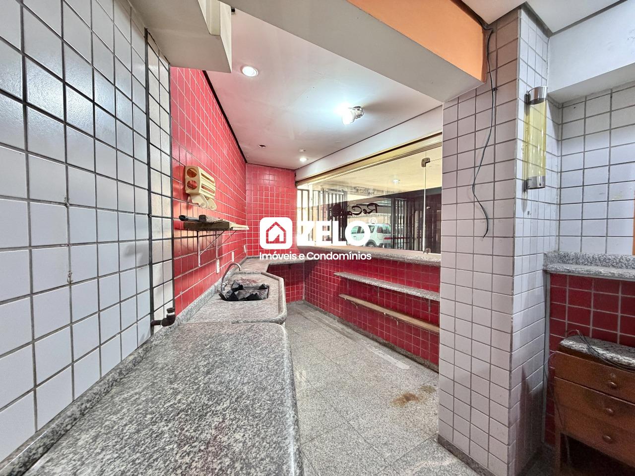 Sala em Cambuí, Campinas - SP | Zelo Imóveis: Cozinha industrial