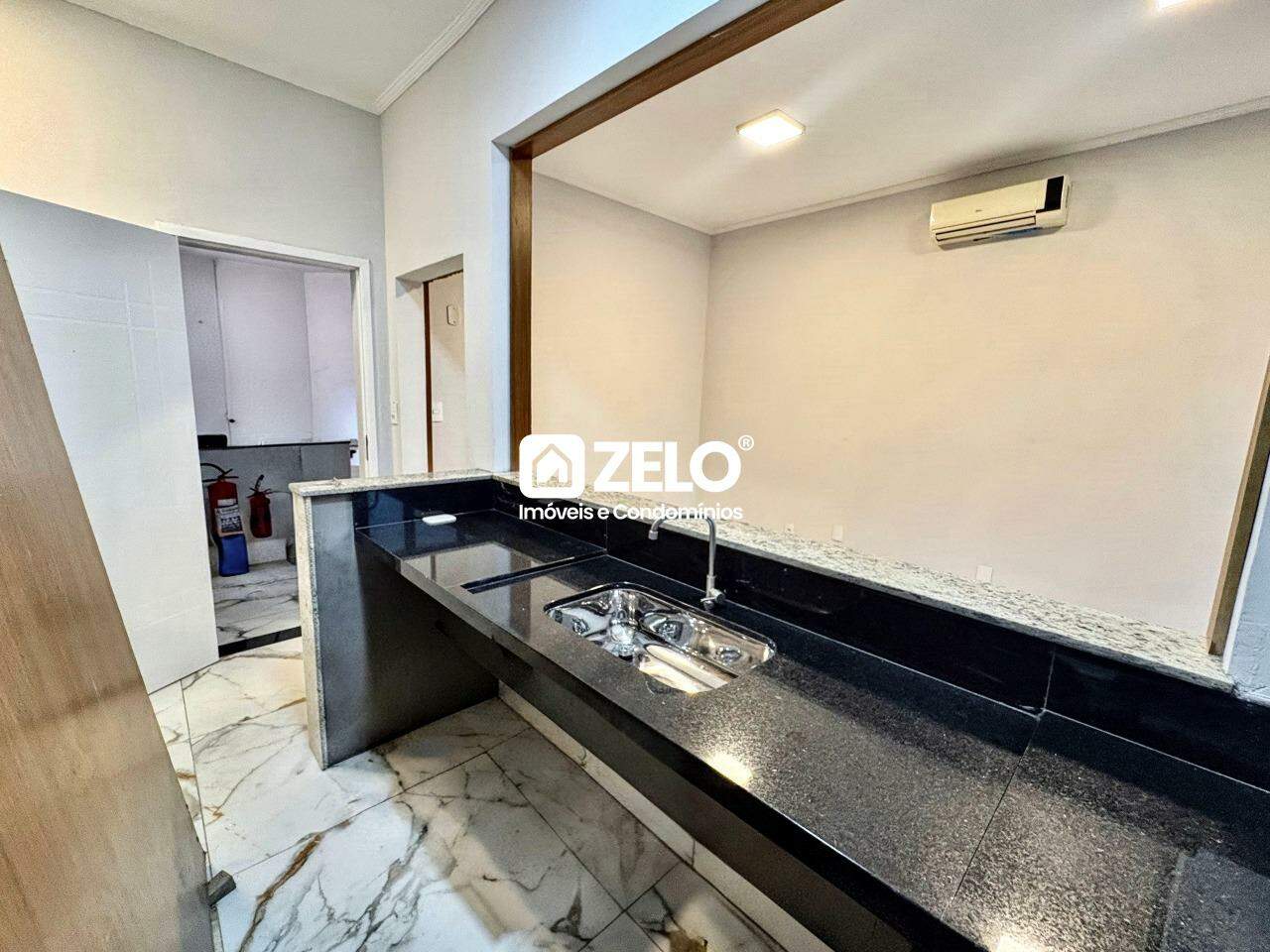 Apartamento em Centro, Campinas - SP | Zelo Imóveis: Cozinha