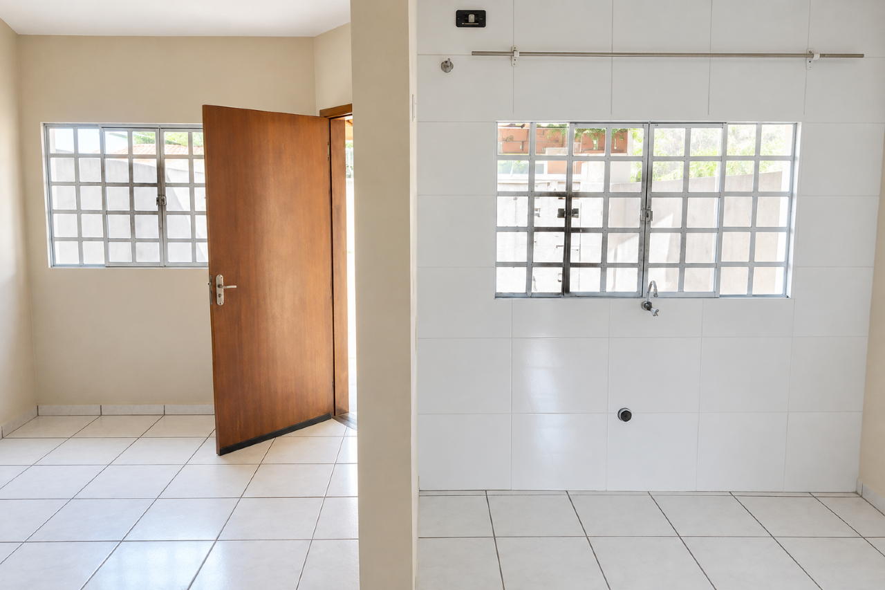 Casa |  | 3 quartos | para aluguel | Residencial José B Almeida | Londrina: 