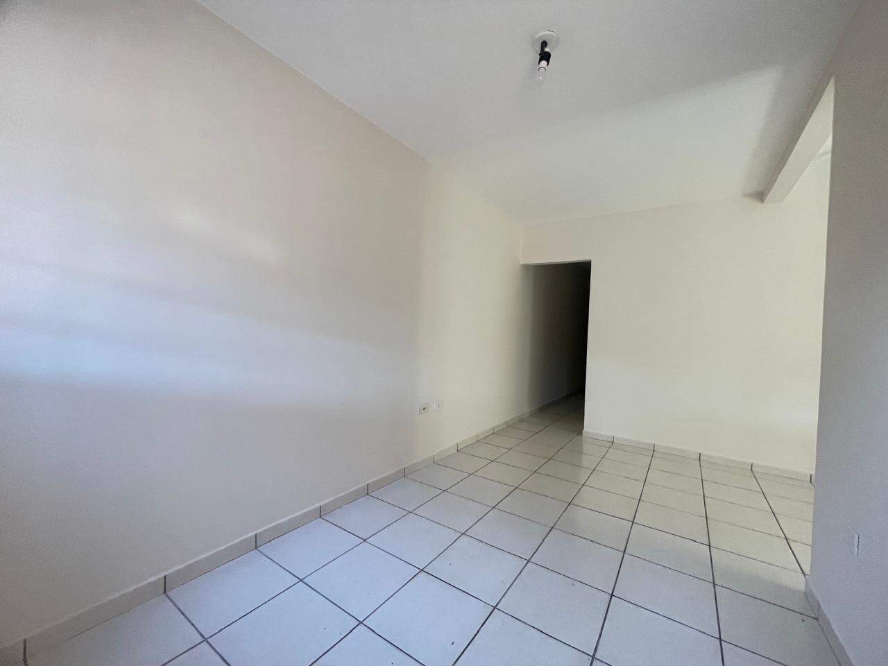 Casa |  | 3 quartos | para aluguel | Residencial José B Almeida | Londrina: 