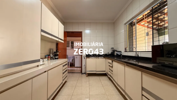 Casa |  | 5 quartos | à venda | Jardim Tarumã | Londrina: 