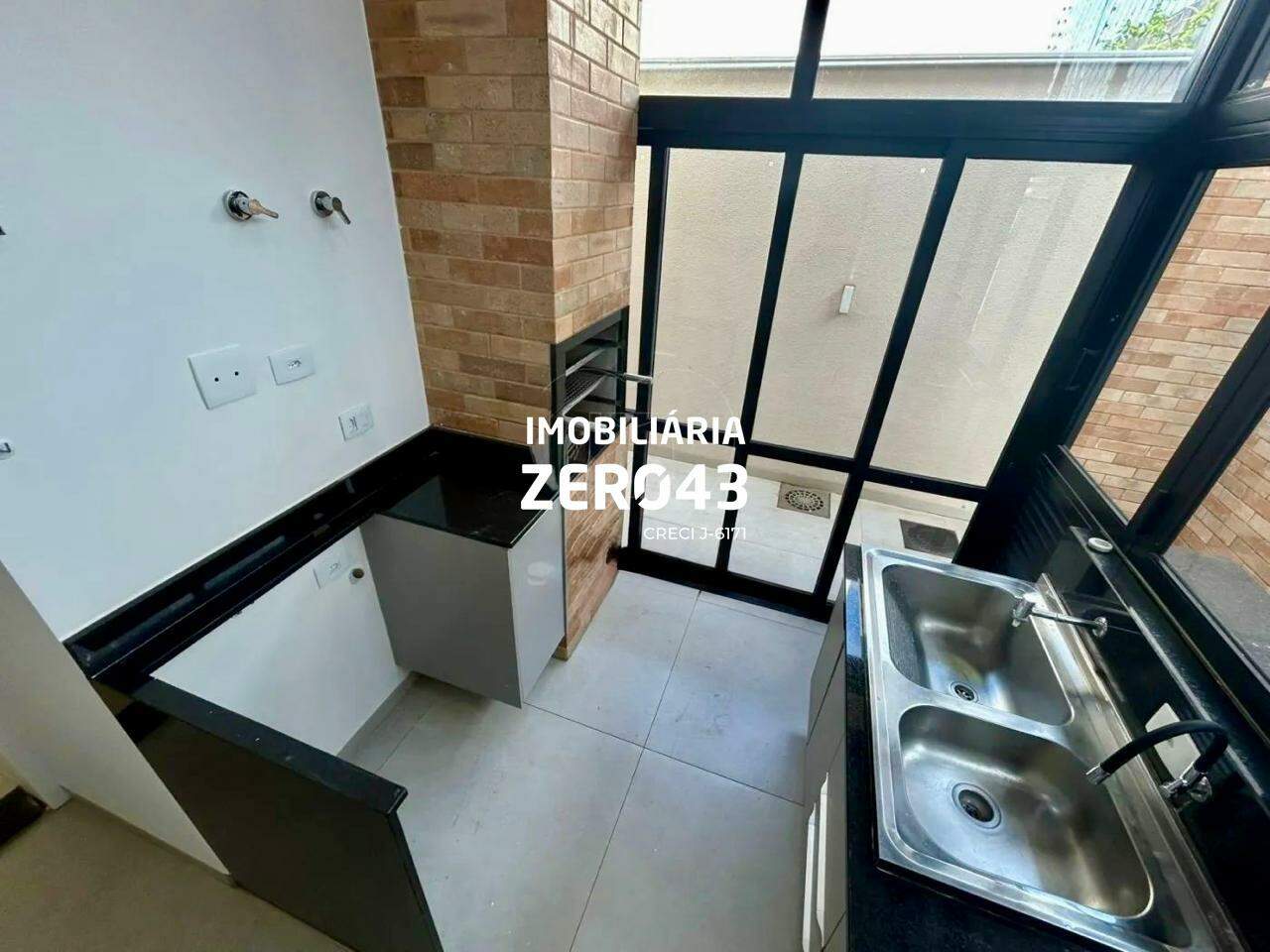 Casa em condomínio | Condomínio Aranguá - Parque Tauá | 3 quartos | para aluguel | Gleba Simon Frazer | Londrina: 