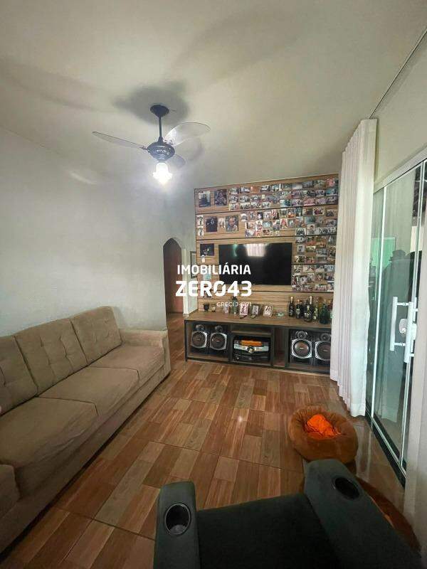 Casa |  | 2 quartos | à venda | Conjunto Habitacional José Garcia Molina | Londrina: 
