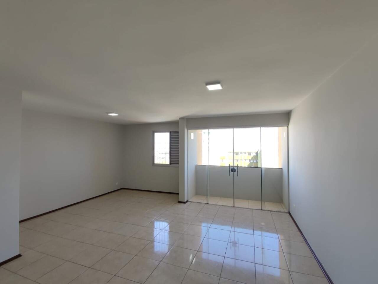 Apartamento Duplex | Edifício Valença | 2 quartos | à venda | Centro | Londrina: 
