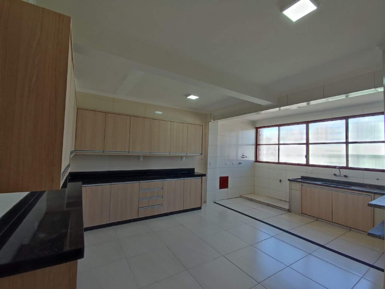 Apartamento Duplex | Edifício Valença | 2 quartos | à venda | Centro | Londrina: 