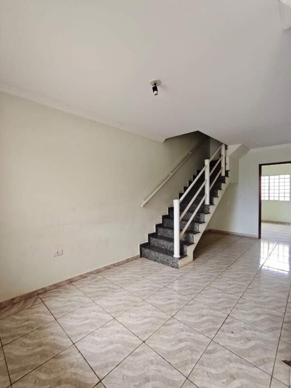 Casa |  | 4 quartos | à venda | Parque Residencial Joaquim Toledo Piza | Londrina: 