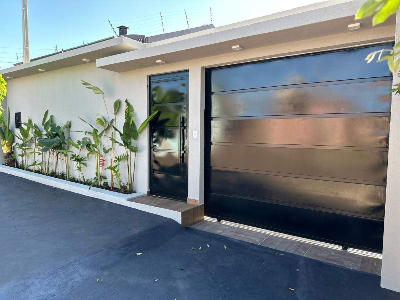 Casa |  | 3 quartos | para aluguel | Conjunto Semiramis Barros Braga | Londrina: 