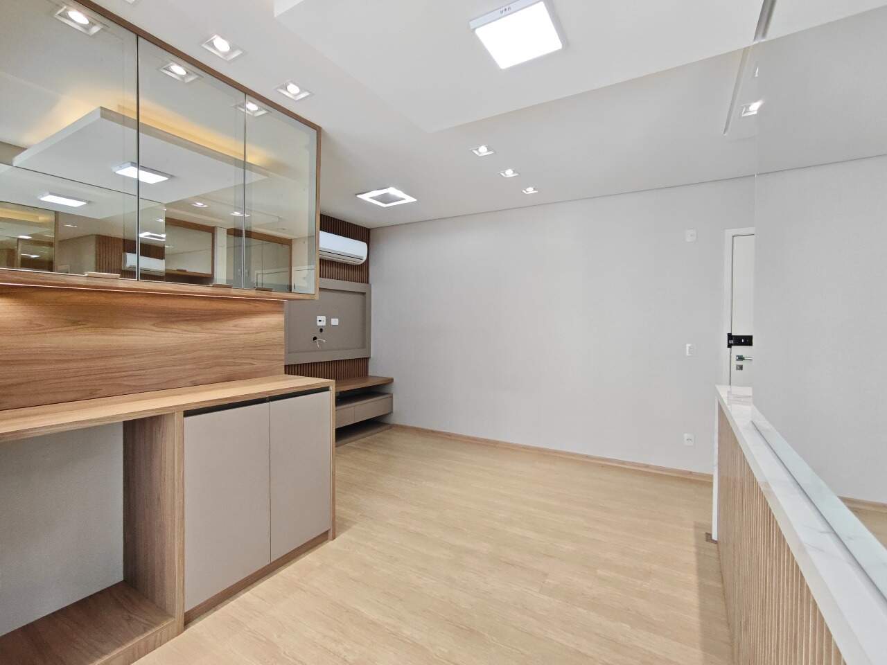 Apartamento |  | 3 quartos | à venda | Centro | Londrina: 