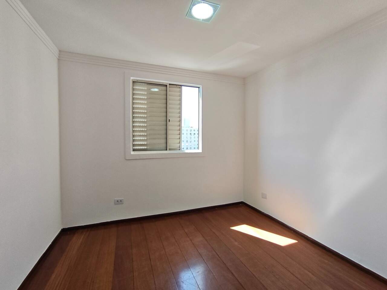 Apartamento | Residencial São Salvador | 3 quartos | à venda | Vila Ziober | Londrina: quarto 2 face norte