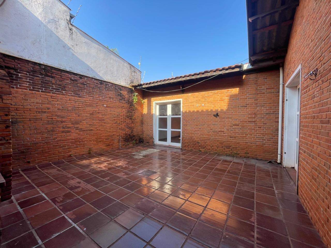 Casa |  | 3 quartos | à venda | Lago Parque | Londrina: 