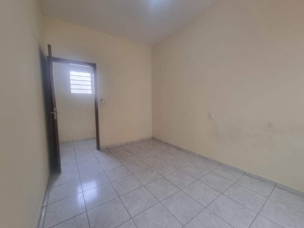 Casa |  | 2 quartos | para aluguel | Vila Ziober | Londrina: 