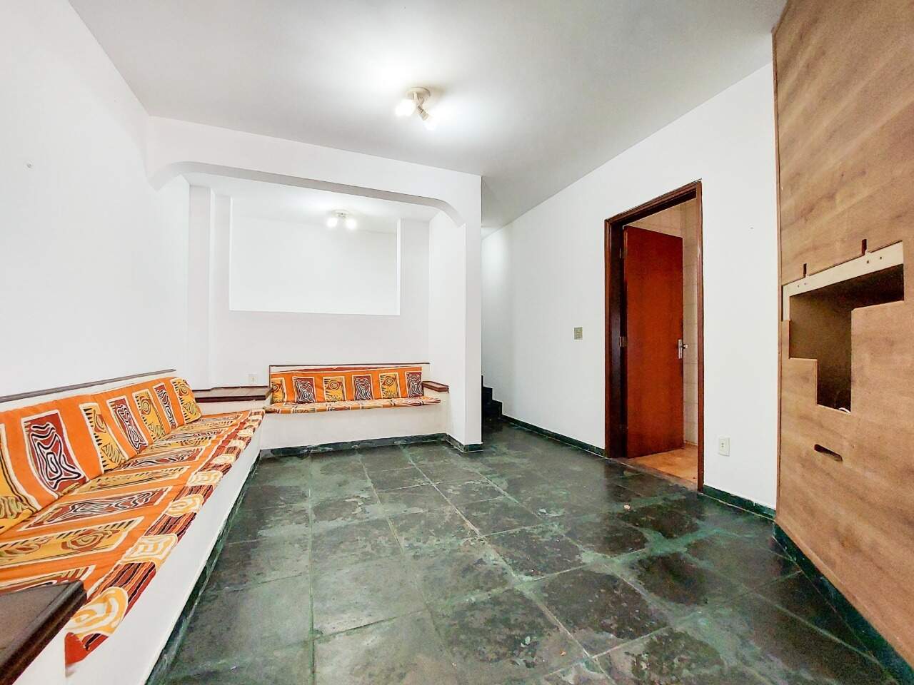 Casa |  | 4 quartos | à venda | Quebec | Londrina: 