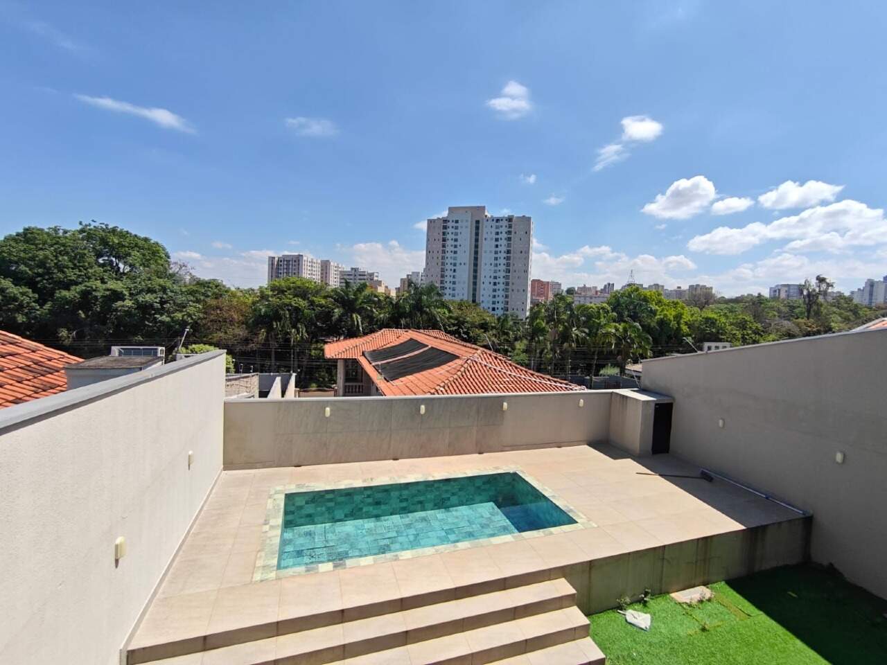 Casa |  | 3 quartos | à venda | Caravelle | Londrina: 