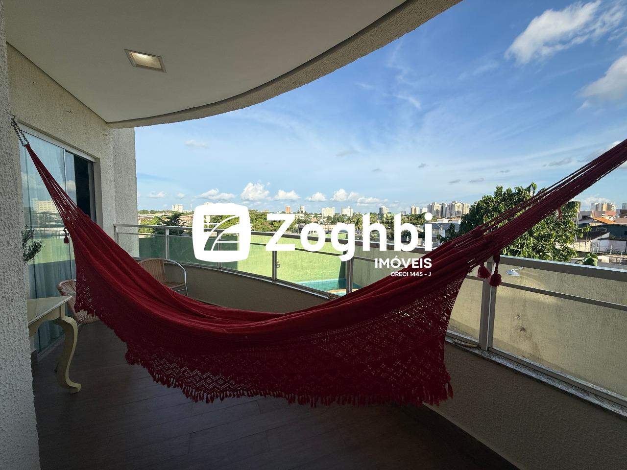 Apartamento à venda no Pedrinhas: 