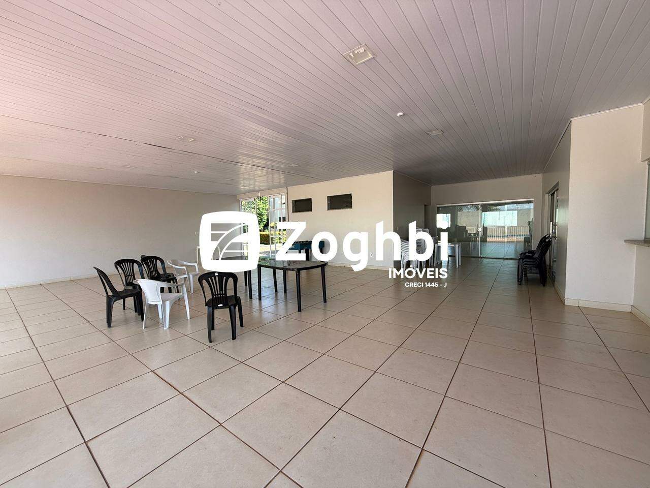 Sobrado à venda no Industrial: 