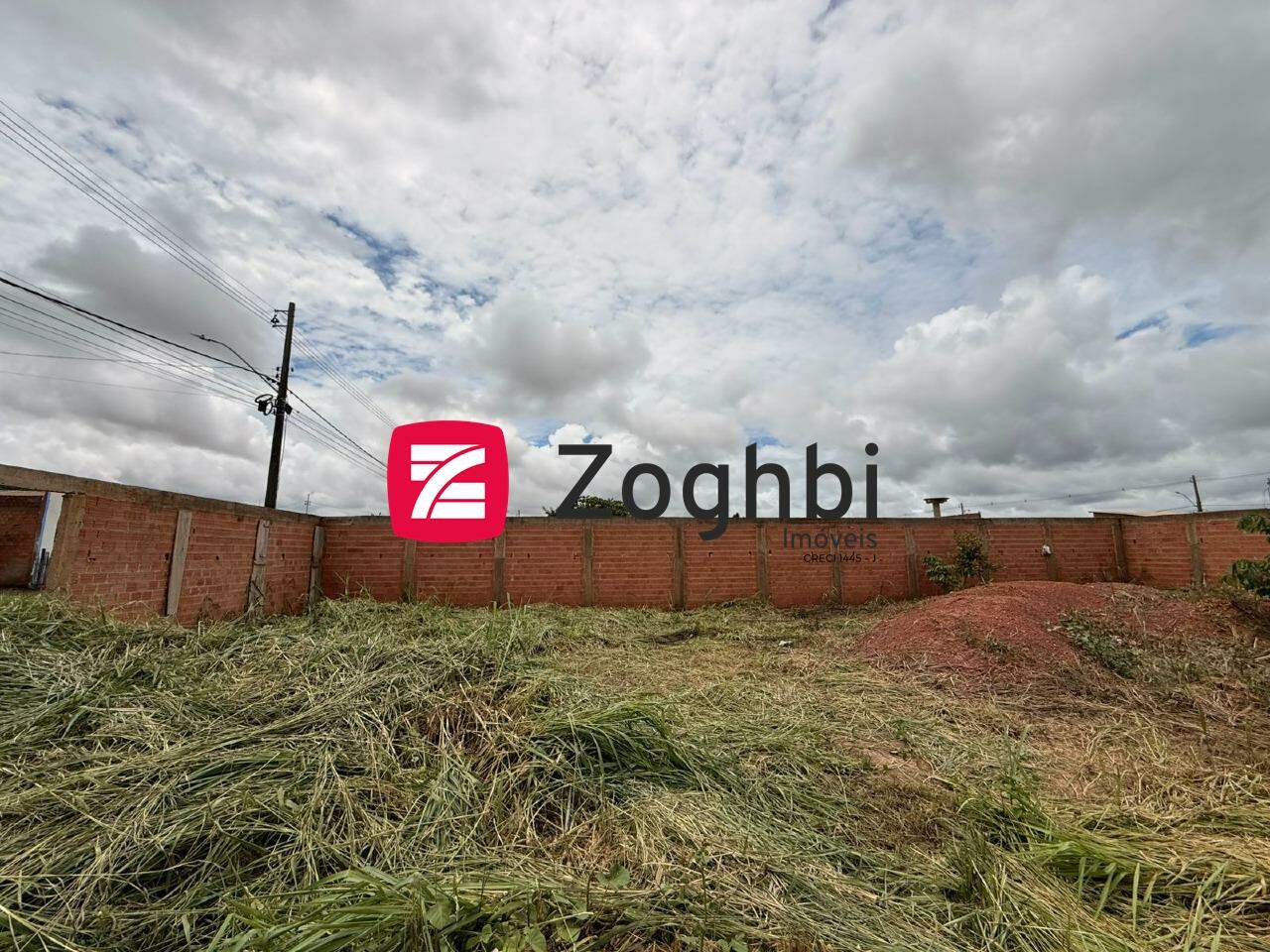 Lote à venda no Teixeirão: 