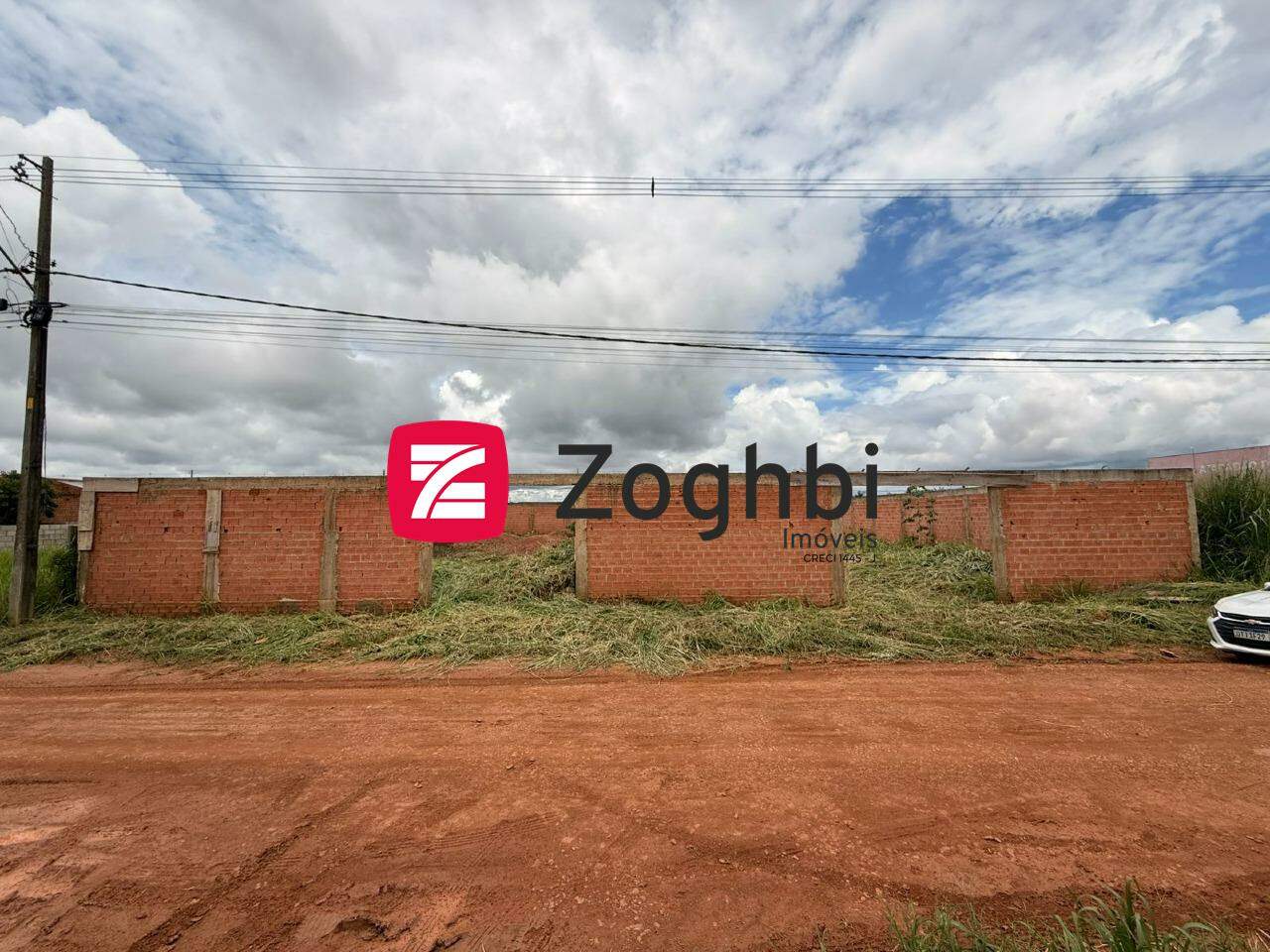 Lote à venda no Teixeirão: 