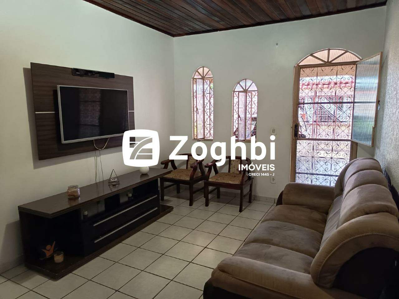 Casa à venda no Aponiã: 